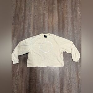 Nike Cream Sweatshirt with White Logo. Size medium